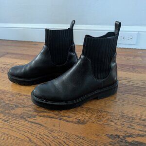 Blondo Women's Waterproof Hallie Ankle Boot